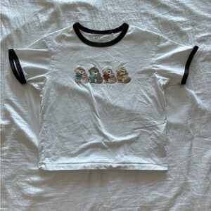 Mofusand black and white crop top shirt